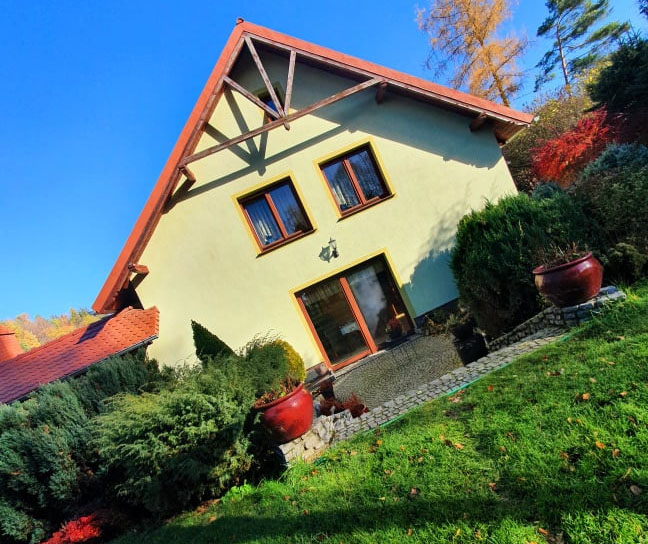 Dom Staniszów na sprzedaż 220 m2